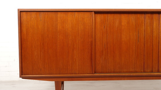 Image 1 of Vintage Dressoir | Schuifdeuren | Scandinavisch Design | 196 Cm