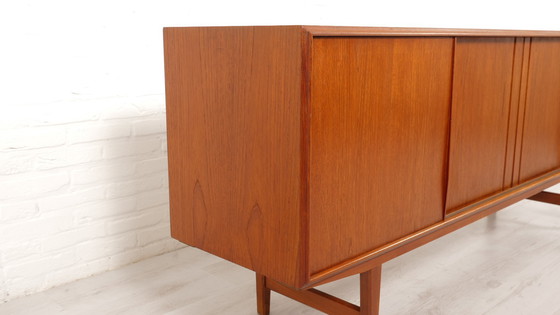 Image 1 of Vintage Dressoir | Schuifdeuren | Scandinavisch Design | 196 Cm