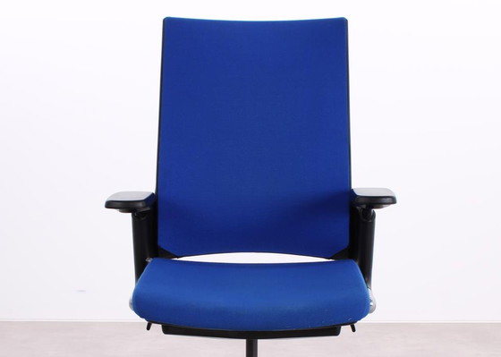 Image 1 of Ahrend 2020 Extra Verta bureaustoel blauw