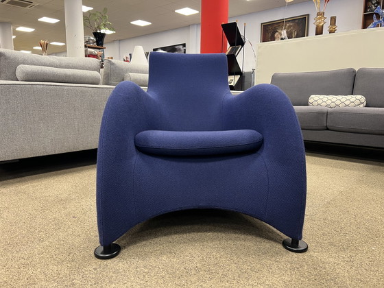 Image 1 of Montis Loge Fauteuil blauw wolstof