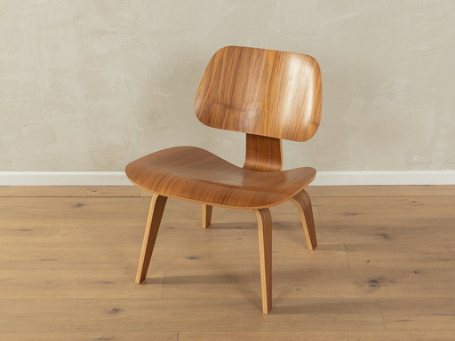  Lcw Loungestoel Door Charles & Ray Eames Voor Herman Miller