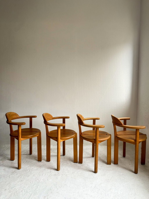 Set van 4 houten stoelen uit de jaren 1970