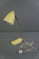Gele metalen vintage jaren 60 design lamp/ bureaulamp