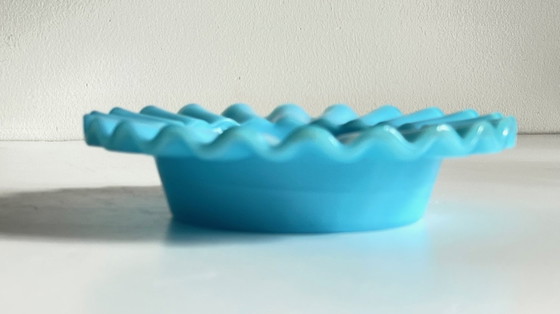 Image 1 of Vintage Blauw Opaline Glazen Asbak