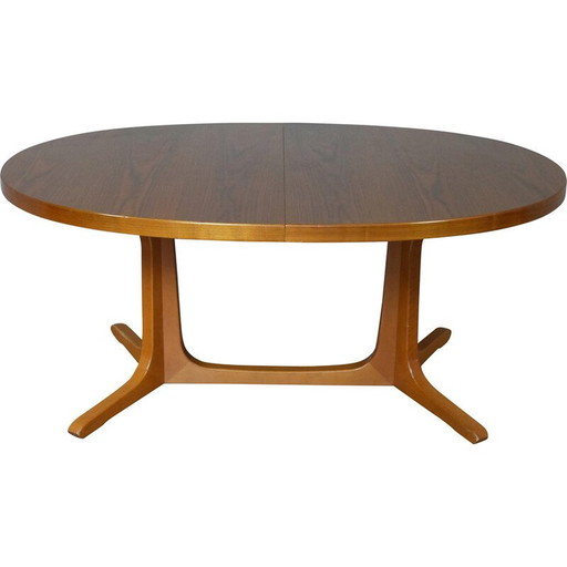 Baumann vintage ovale tafel met 2 notenhouten verlengstukken, 1960-1970