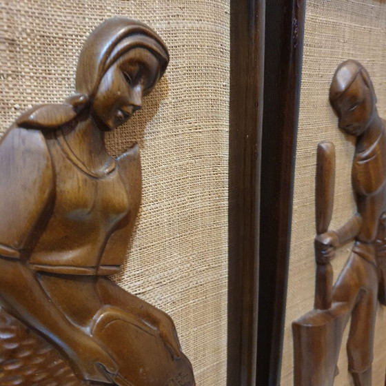 Image 1 of Paar vintage teakhouten foto's uit het Verre Oosten