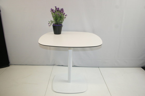 Image 1 of Kantinetafel Enea Design