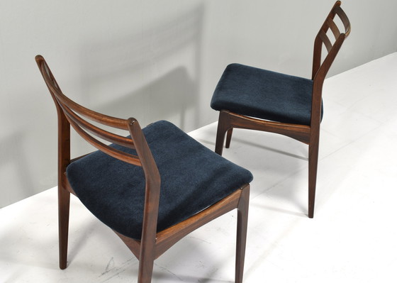 Image 1 of Set van vier Skandinavisch eetkamerstoelen * New bekleding* – Denemarken, circa 60's design