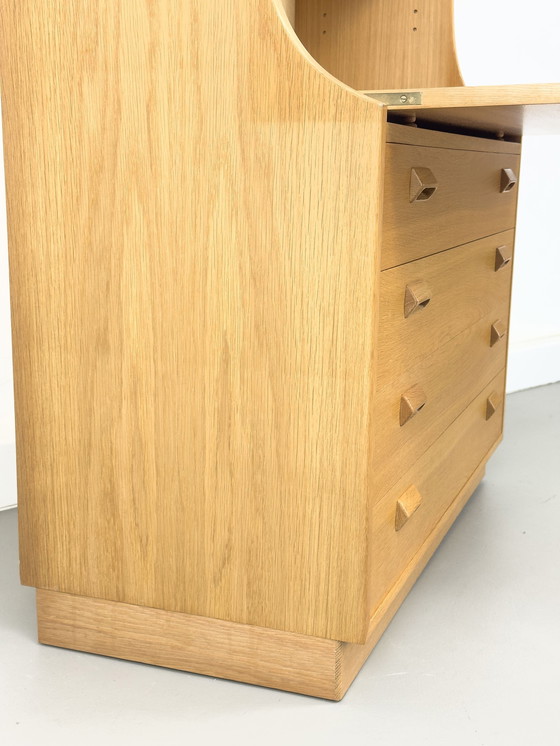 Image 1 of Deense secretaire in eikenhout van Børge Mogensen voor Søborg Møbelfabrik, 1960S