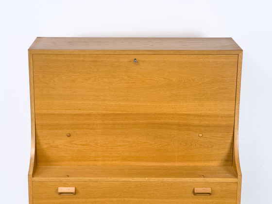 Image 1 of Deense secretaire in eikenhout van Børge Mogensen voor Søborg Møbelfabrik, 1960S