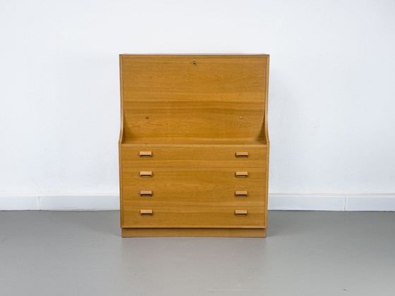 Image 1 of Deense secretaire in eikenhout van Børge Mogensen voor Søborg Møbelfabrik, 1960S