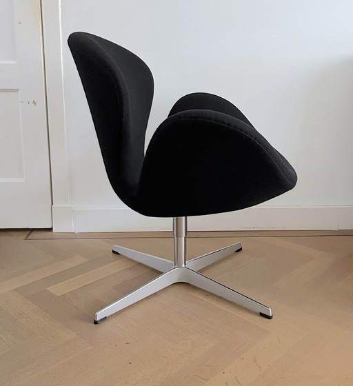 Fritz Hansen Swan Chair door Arne Jacobsen