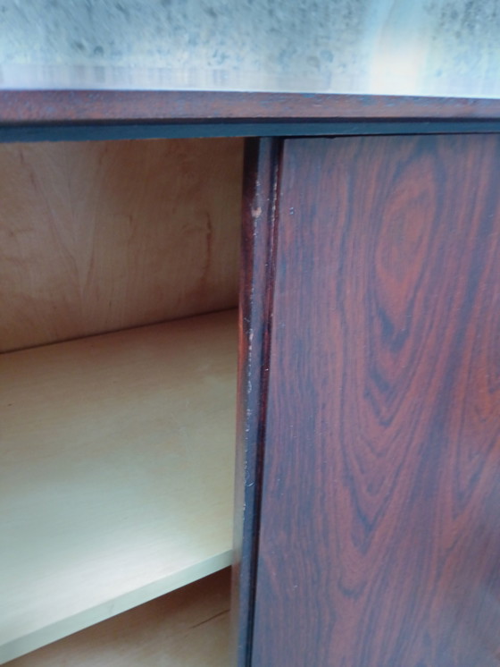 Image 1 of Scandinavisch Rozenhout Dressoir