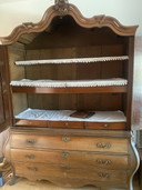 Klassieke kabinet kuifkast