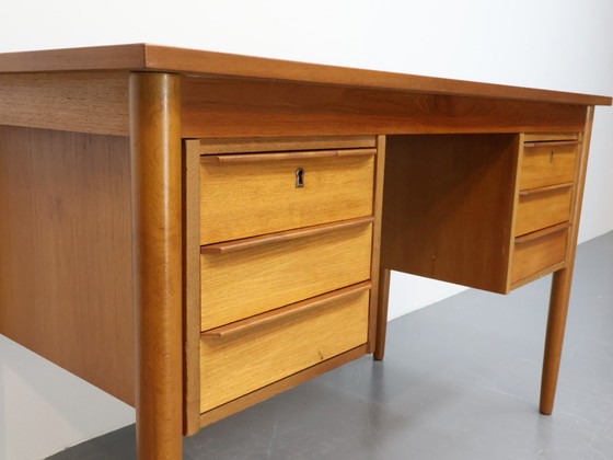 Image 1 of Deens Vintage Bureau 