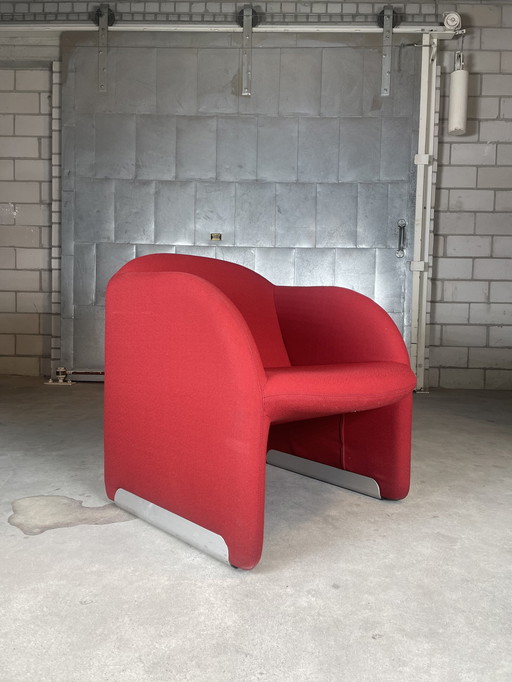 Artifort Ben fauteuil by Pierre Paulin