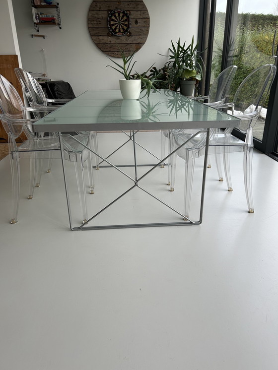 Image 1 of Ikea Moment Glas Tafel