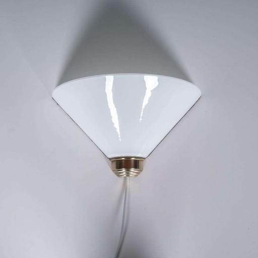 Vintage messing & melkglas wandlamp, 50s glass wall lamp