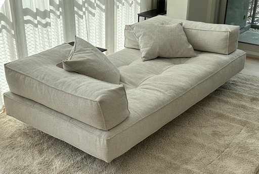 Albedo M1 Sofa