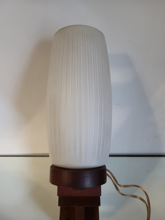 Image 1 of Vintage Opaline Glazen Muurlamp, Scandinavische Stijl, Jaren 60