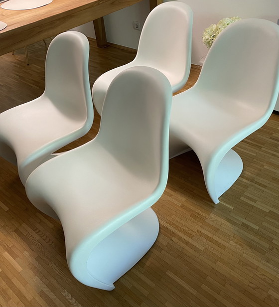 Image 1 of 4x Vitra Panton-stoel