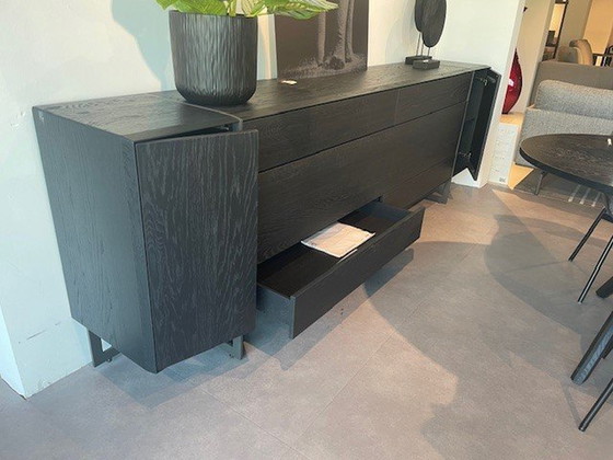 Image 1 of Hulsta Dressoir Persis Toonzaalmodel