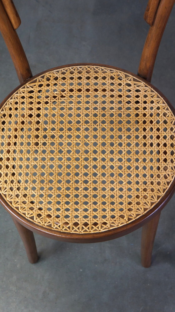 Image 1 of 2 x Vintage lichtbruine bentwood Thonet design bistro stoel