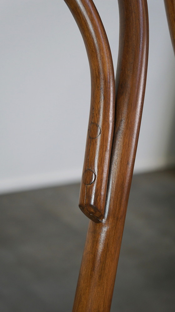 Image 1 of 2 x Vintage lichtbruine bentwood Thonet design bistro stoel