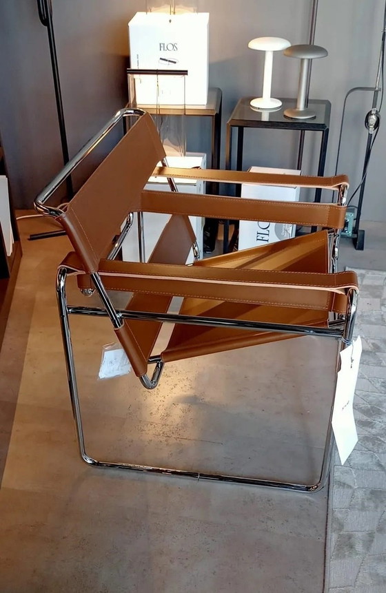 Image 1 of Knoll 2Xwassily B3 Nieuwe-Nooit-Gebruikte Cognac Leren Fauteuil Serie 2024 Van Marcel Breuer