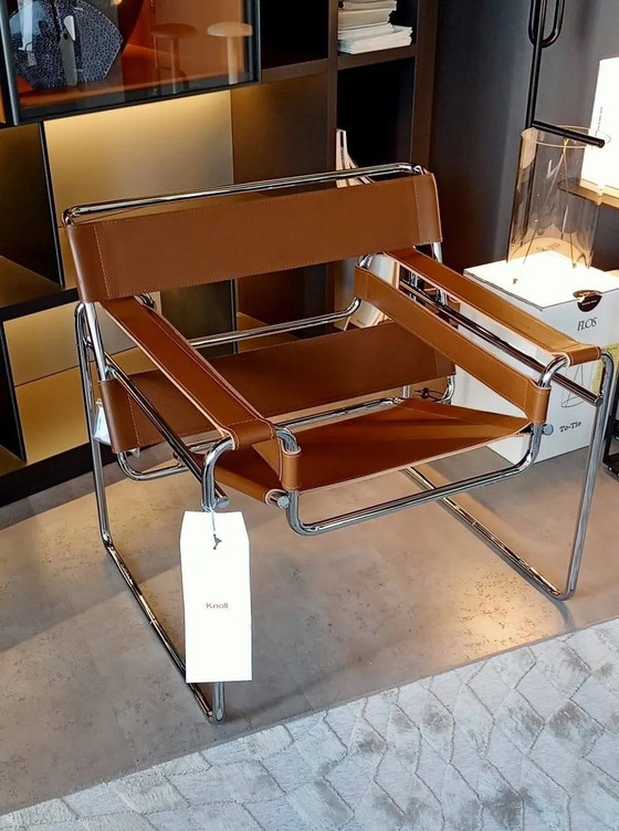 Image 1 of Knoll 2Xwassily B3 Nieuwe-Nooit-Gebruikte Cognac Leren Fauteuil Serie 2024 Van Marcel Breuer