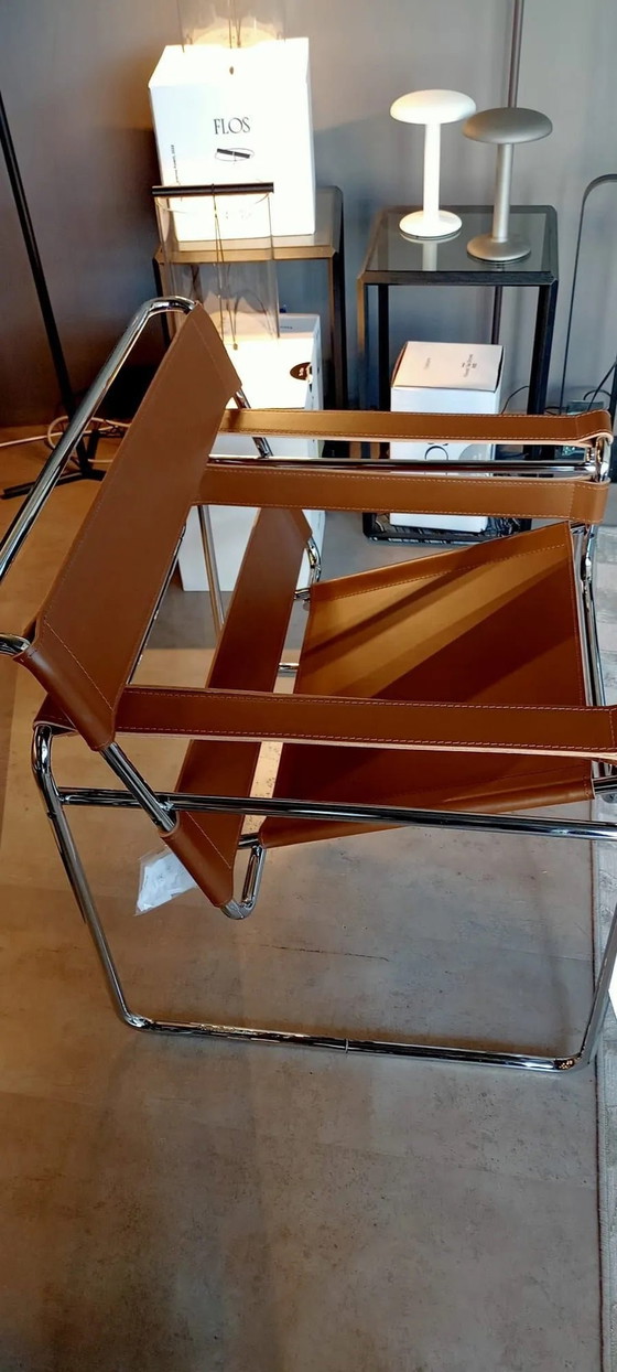 Image 1 of Knoll 2Xwassily B3 Nieuwe-Nooit-Gebruikte Cognac Leren Fauteuil Serie 2024 Van Marcel Breuer