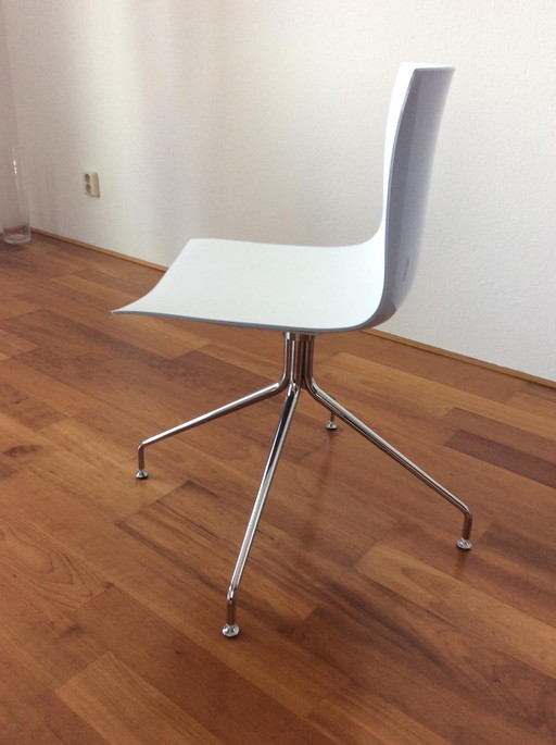 5X Arper Catifa Stoelen