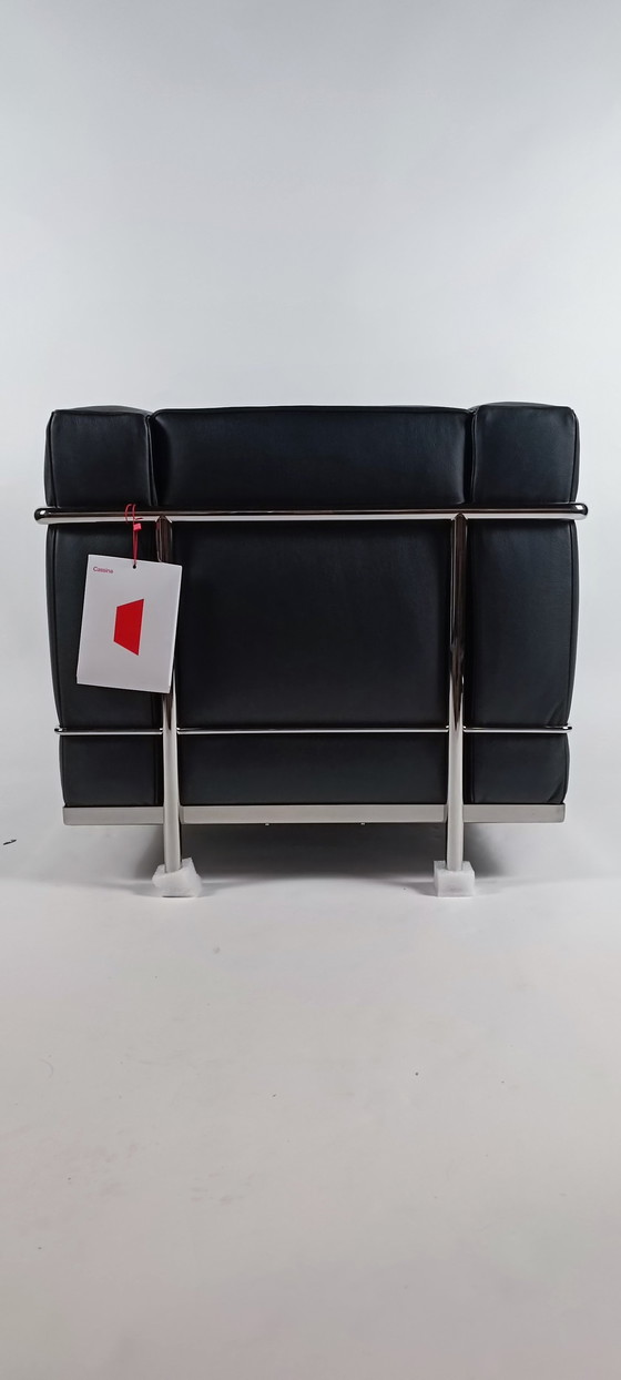 Image 1 of Cassina Lc2 Le Corbusier Leer Zwart