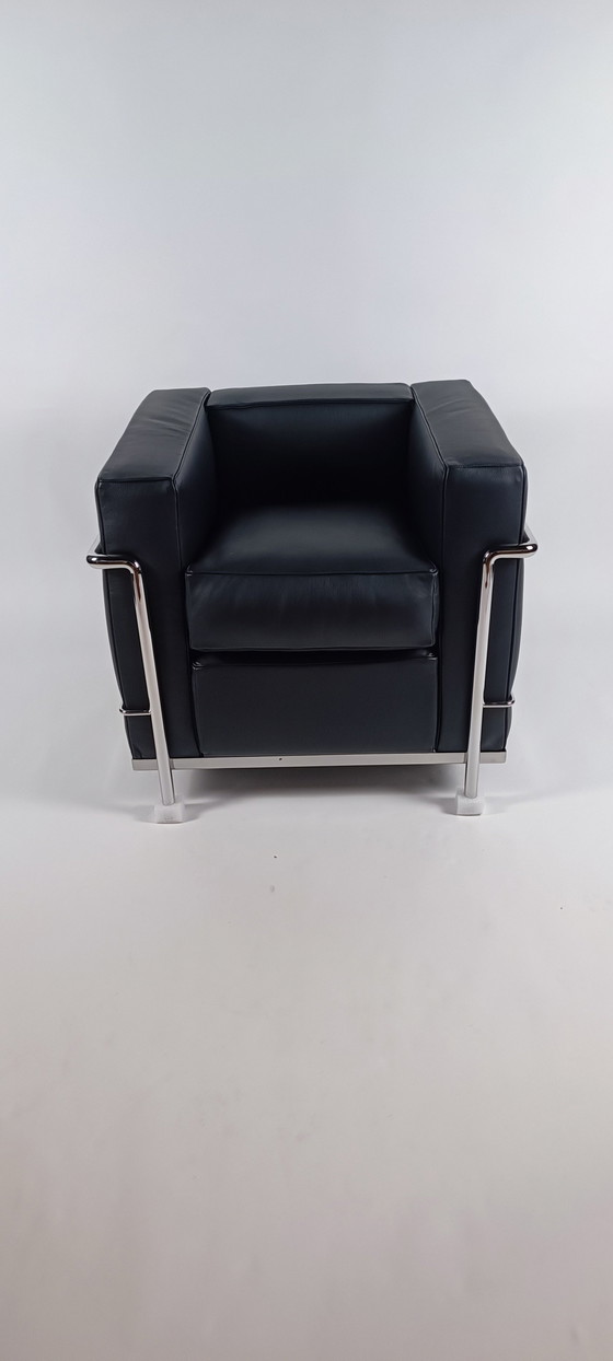 Image 1 of Cassina Lc2 Le Corbusier Leer Zwart