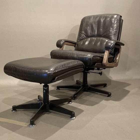 Image 1 of Vintage leren fauteuil en voetenbank, 1960