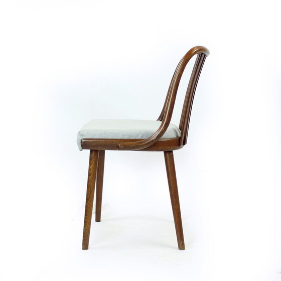 Image 1 of Set van 4 vintage gebogen donker eiken eetkamerstoelen voor Jitona, Tsjecho-Slowakije 1960