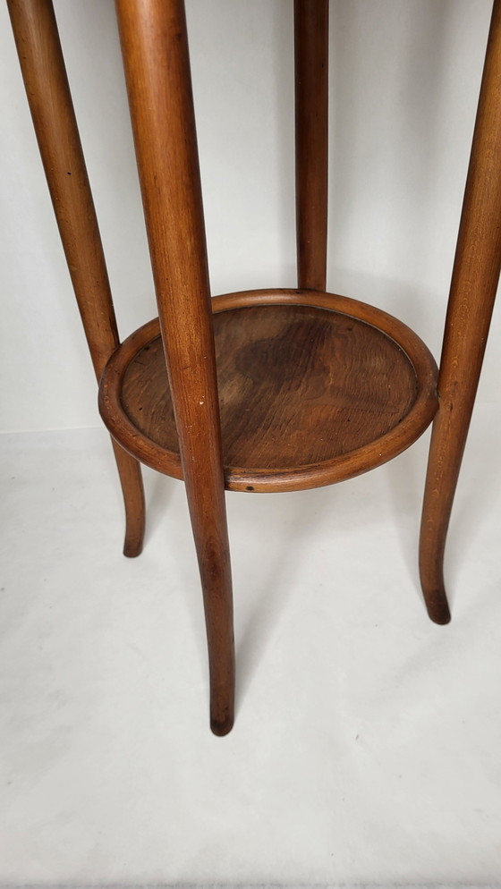 Image 1 of Thonet kolomtafel