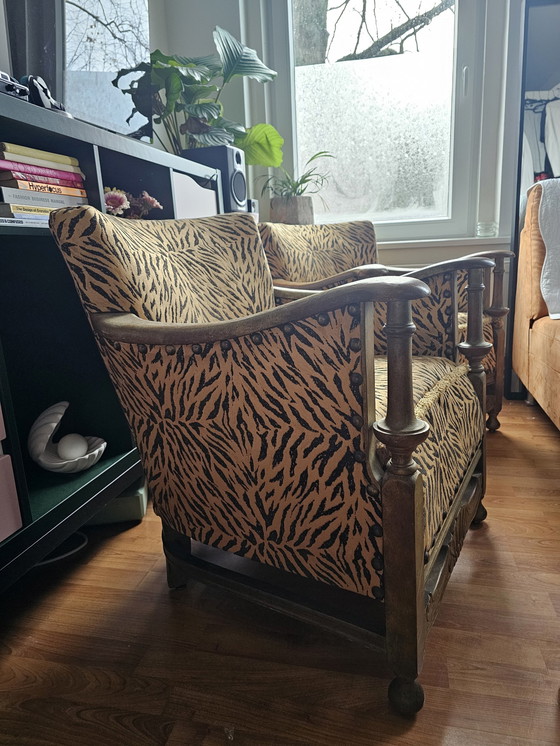 Image 1 of 2x Vintage Antieke Zebraprint Zwart Gouden Fauteuils