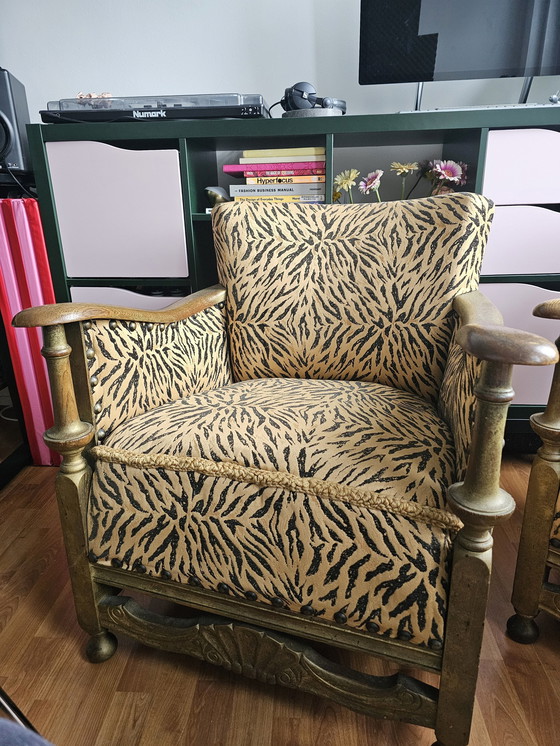 Image 1 of 2x Vintage Antieke Zebraprint Zwart Gouden Fauteuils