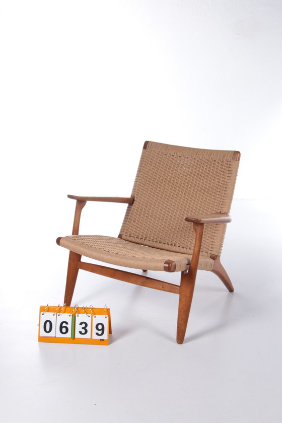 Image 1 of Hans j Wegner Lounge stoel van Hans Wegner Model Ch25 door Carl Hansen,1960