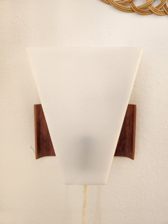 Image 1 of Vintage Louis Kalff Philips Scandinavische Wandlamp Lamp