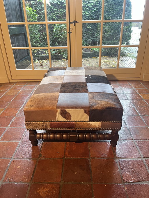 Vintage Met Huid Ingelegde Ottoman/ Hocker