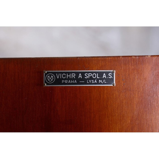 Image 1 of Vintage walnoten Bauhaus kast van Vichr a Spol, 1930-1939
