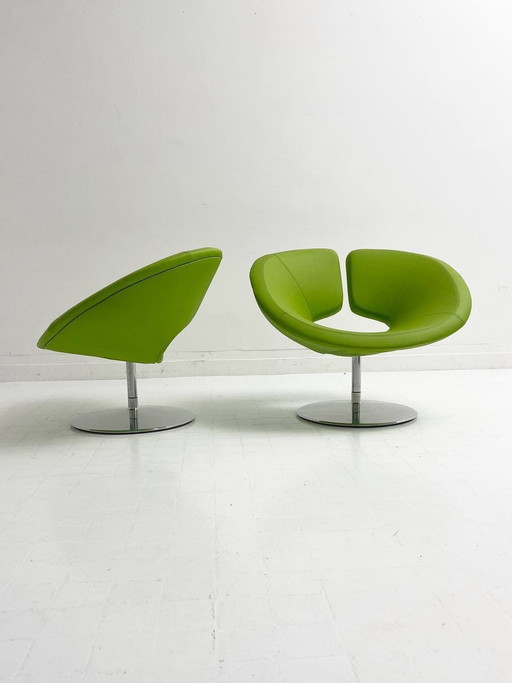 2 Artifort Little Apollo fauteuil op schijfvoet