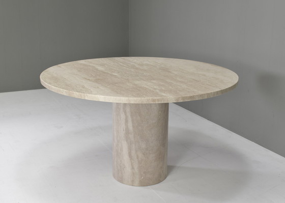 Image 1 of Prachtige ronde travertin eettafel