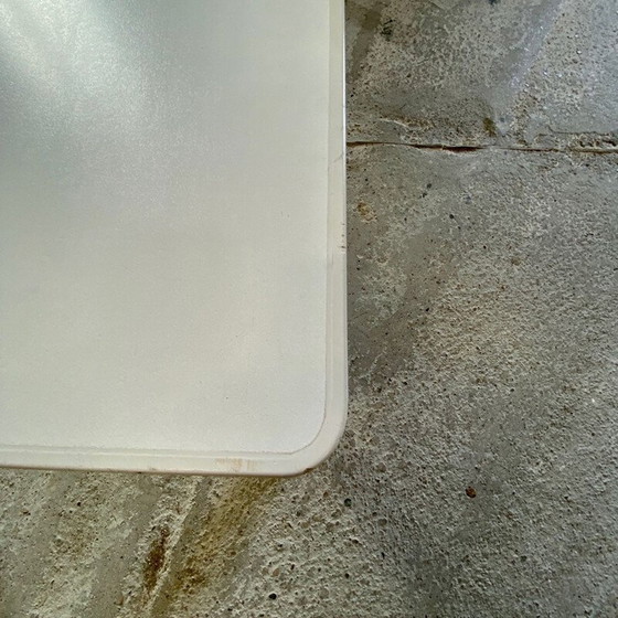 Image 1 of Vintage lichtbeige metalen salontafel van Kartell, 1978