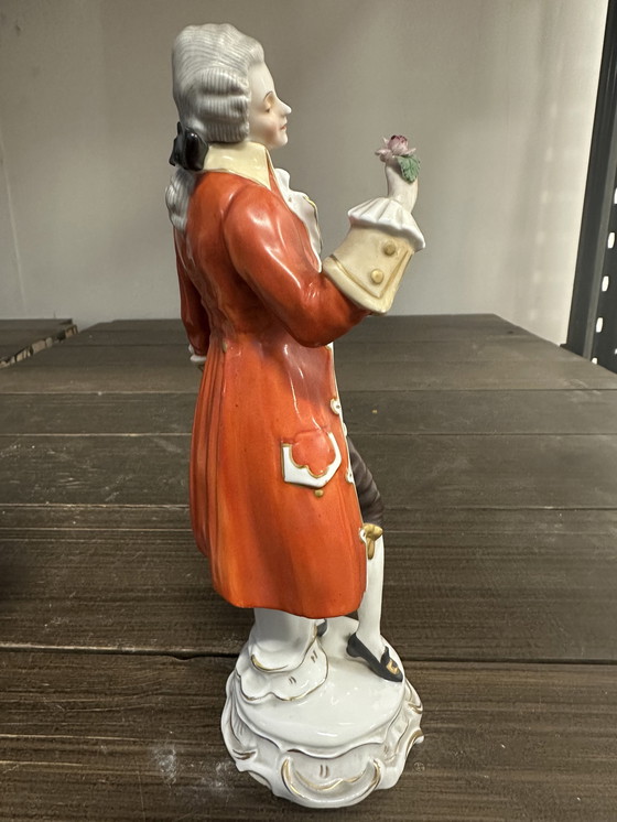 Image 1 of Élégants koppel - Sitzendorf Porcelaine Debut Xx E Siècle / H 26 Et 27 Cm