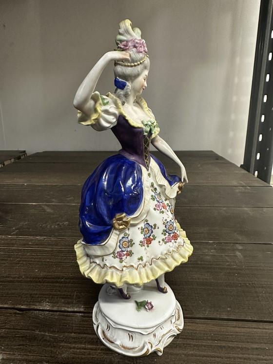 Image 1 of Élégants koppel - Sitzendorf Porcelaine Debut Xx E Siècle / H 26 Et 27 Cm