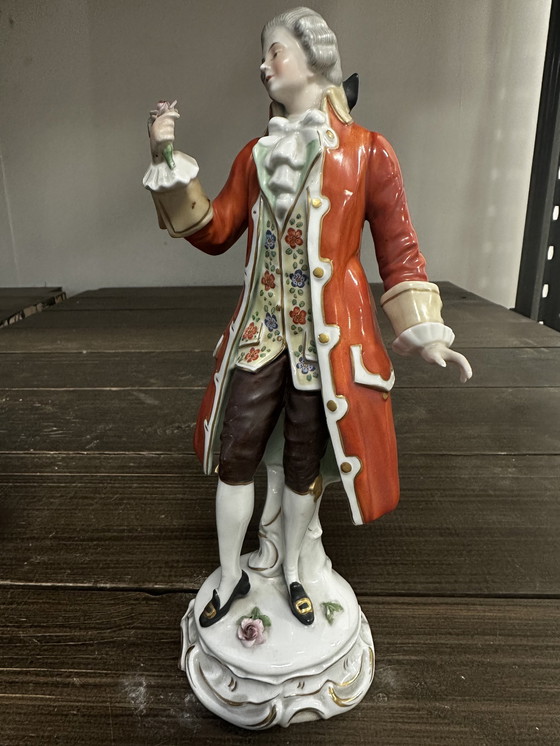 Image 1 of Élégants koppel - Sitzendorf Porcelaine Debut Xx E Siècle / H 26 Et 27 Cm