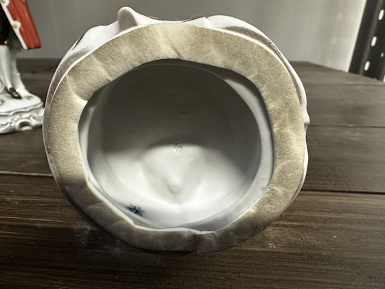 Image 1 of Élégants koppel - Sitzendorf Porcelaine Debut Xx E Siècle / H 26 Et 27 Cm